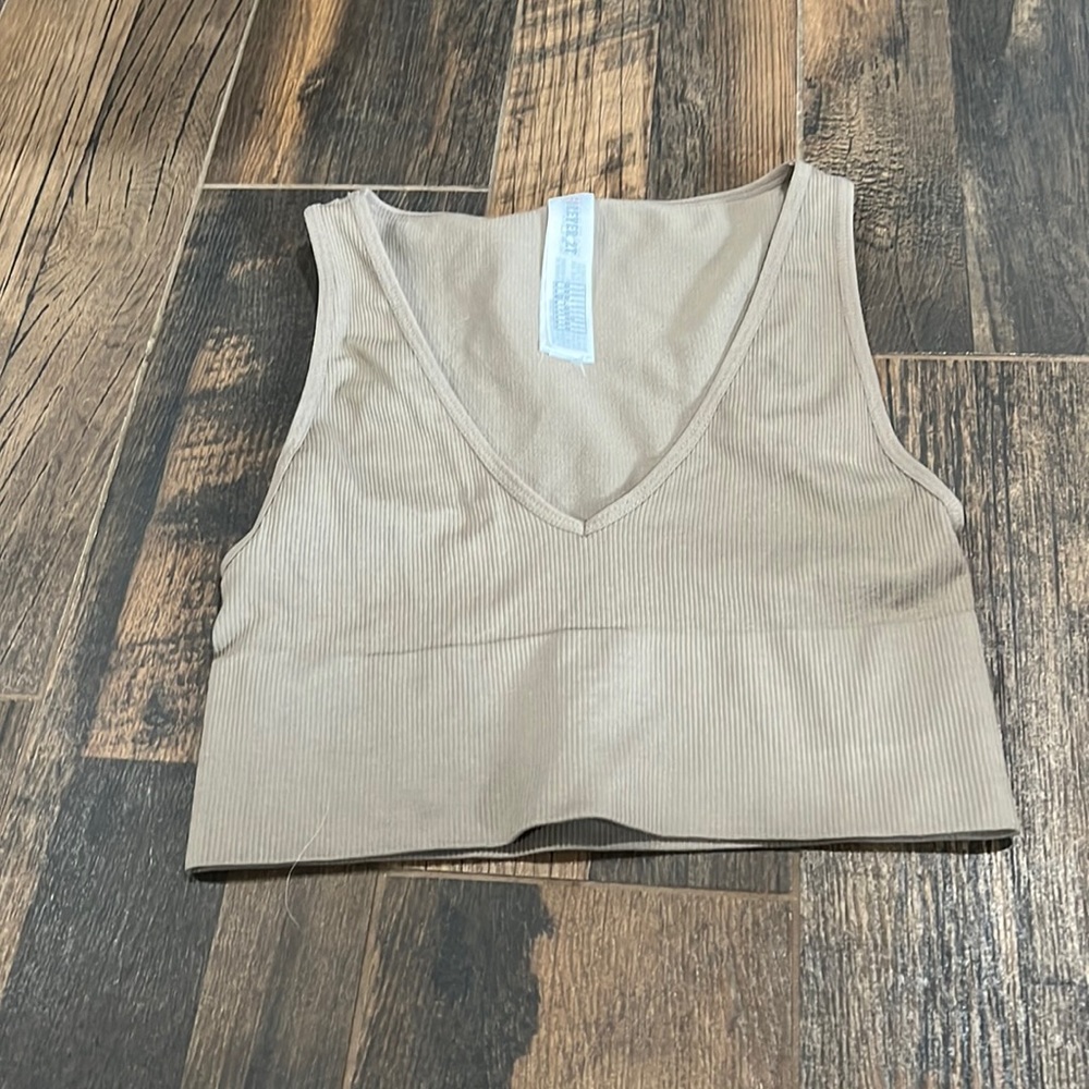 Forever 21 tank